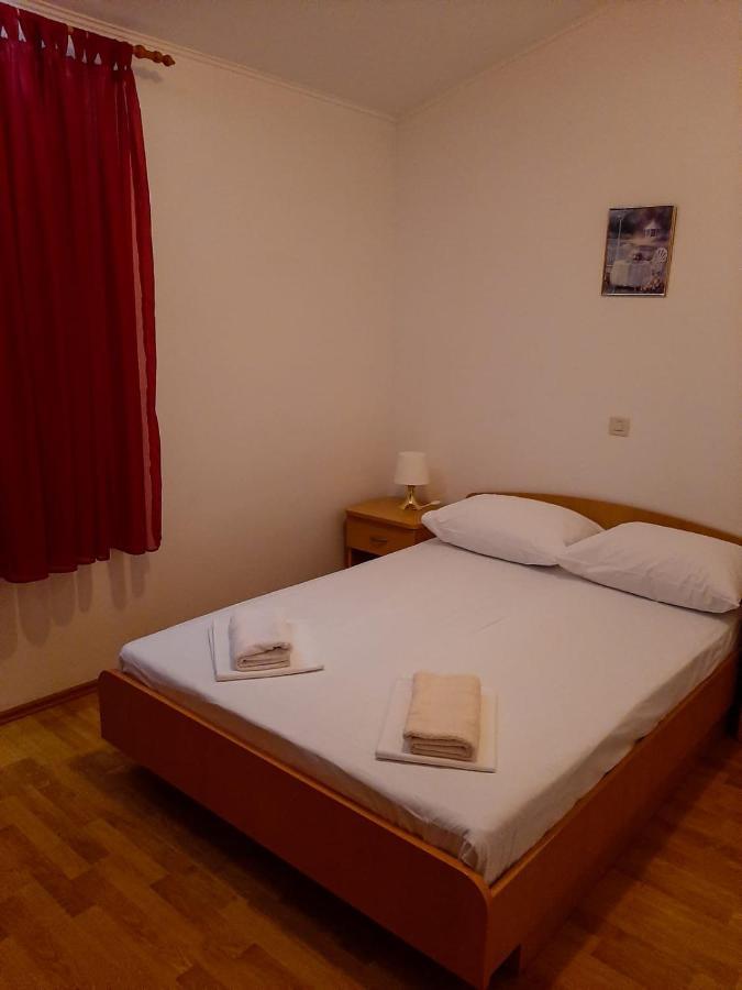 Apartments Cepo Makarska Buitenkant foto