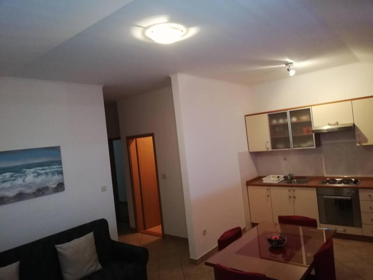 Apartments Cepo Makarska Buitenkant foto